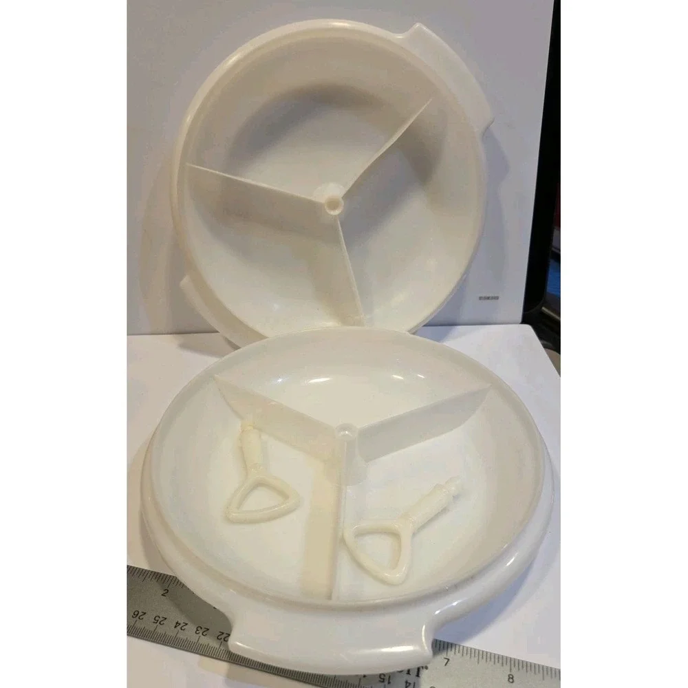 Vintage Tupperware  Divided Serving Dish  and handle - Set‎ Of 2